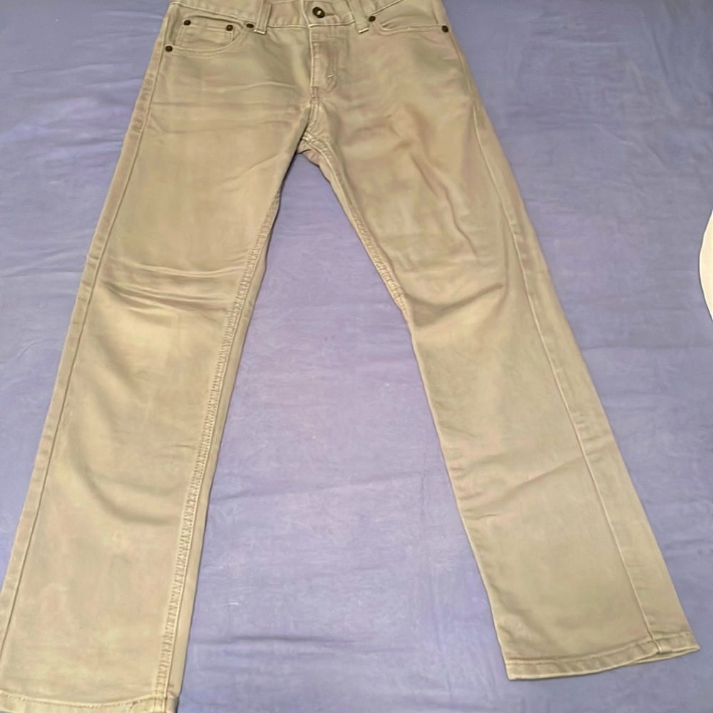 Casual dark gray Levi pants